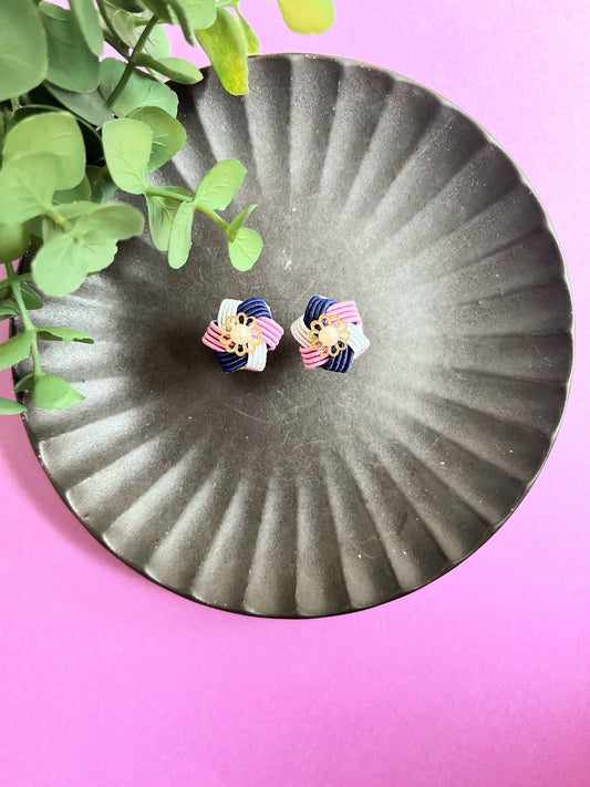 Purple × Pink Hexagonal Flower Earring