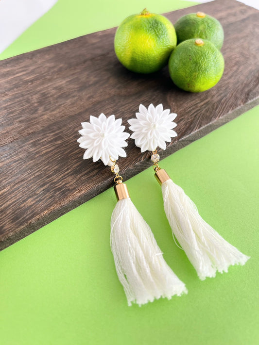 White powder snow Earrings