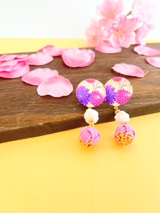 Neat purple color Earrings