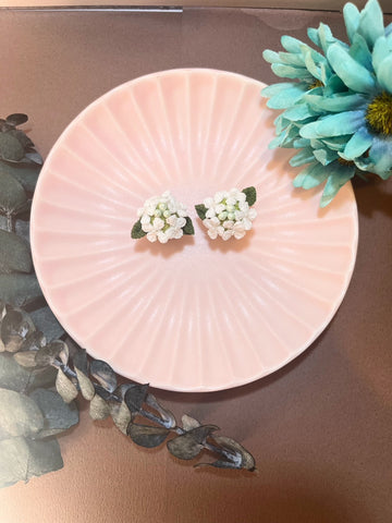 Sweet White Bouquet Earrings