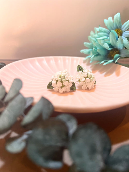 Sweet White Bouquet Earrings