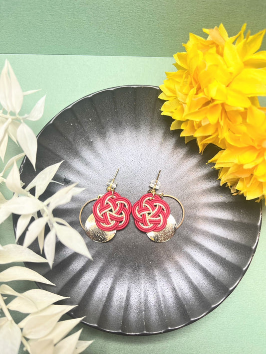 Red Plum Flower × Gold Earrings