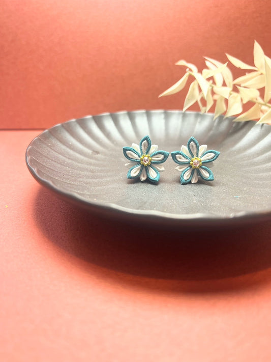 Blue×White Double Flower Earrings