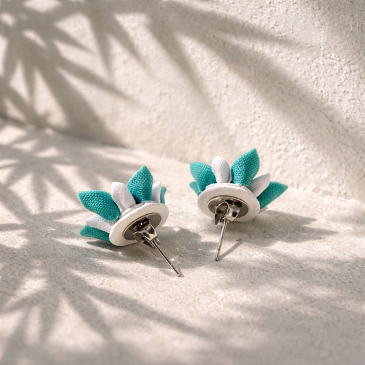 Blue×White Double Flower Earrings