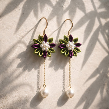 Autumn twilight feels green×brown Earrings