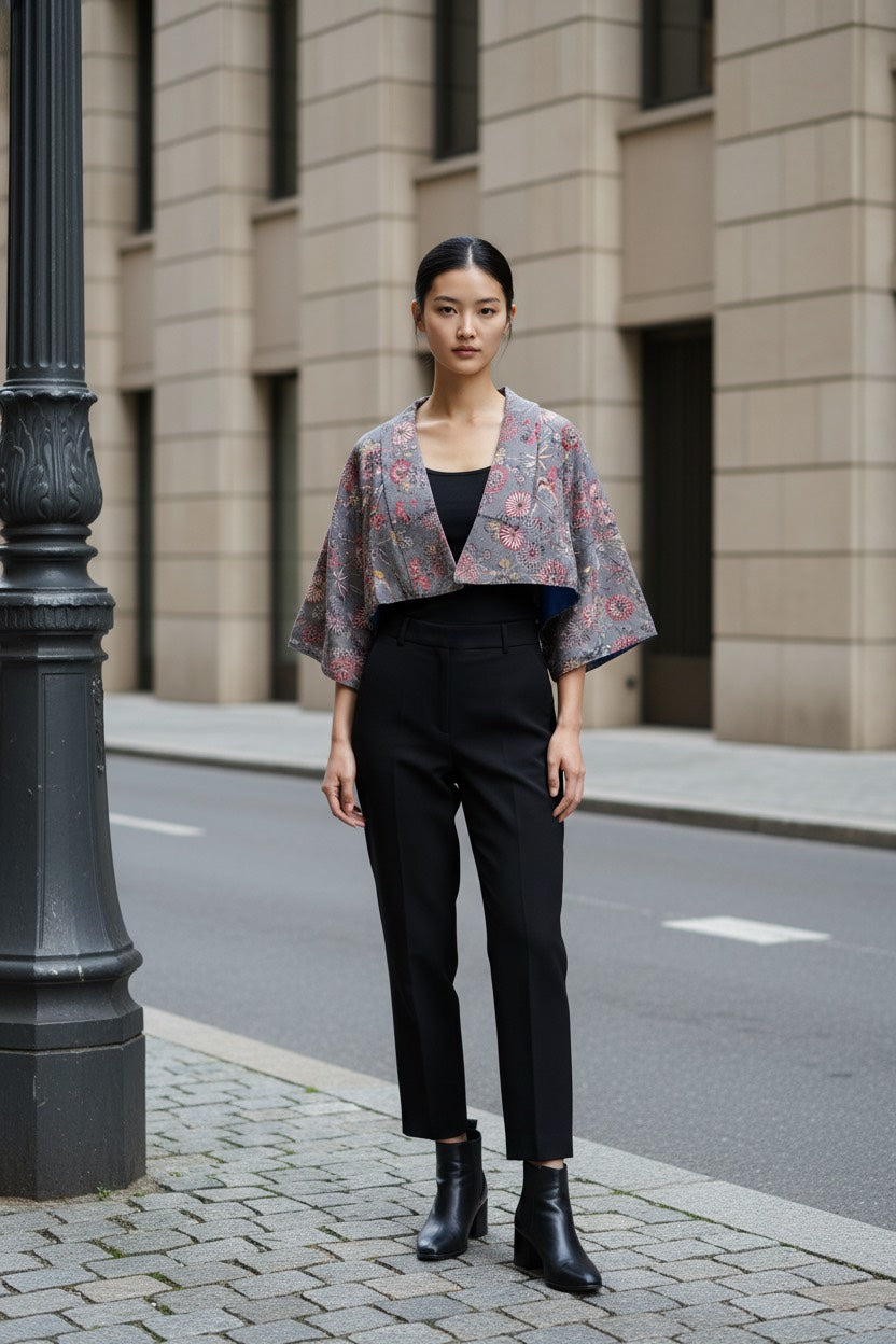 Kimono sleeve short jacket with collar -Glay×Blue- – KIMONO⁺on